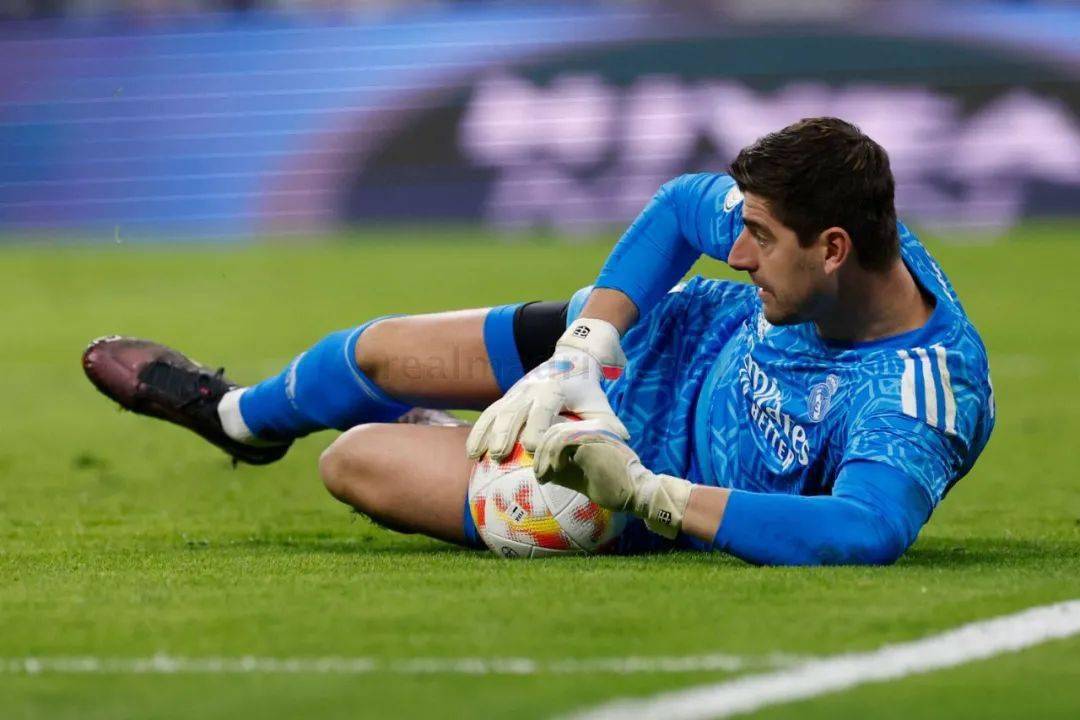 爱游戏体育-包含今晚国王杯传出新动向，金州勇士门线救险，管理层表态：态度坚定，球探报告显示潜力的词条